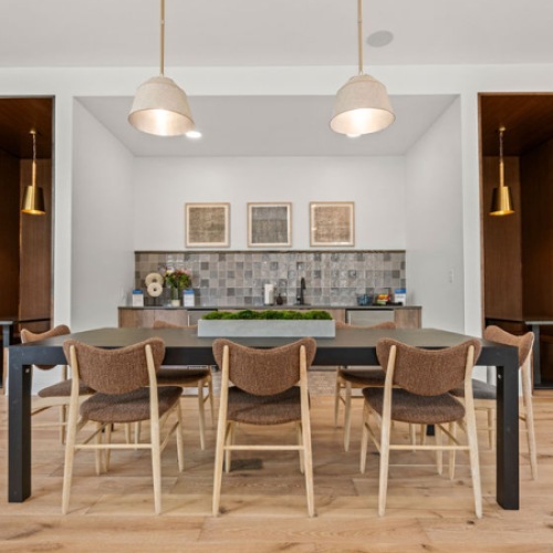 dining and booths for residents